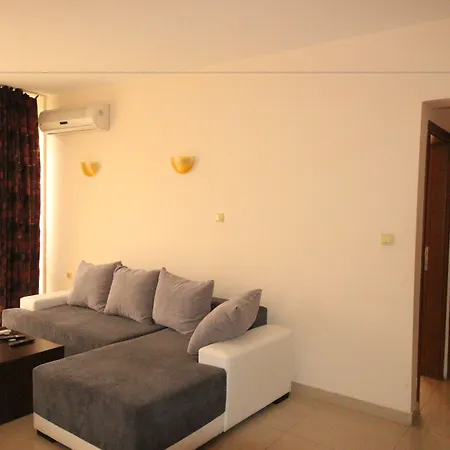 Apartman Eden - Menada