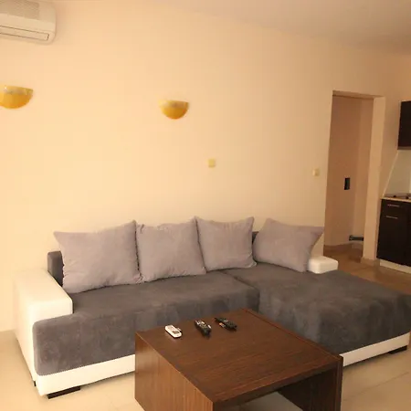 Eden - Menada * Napospart